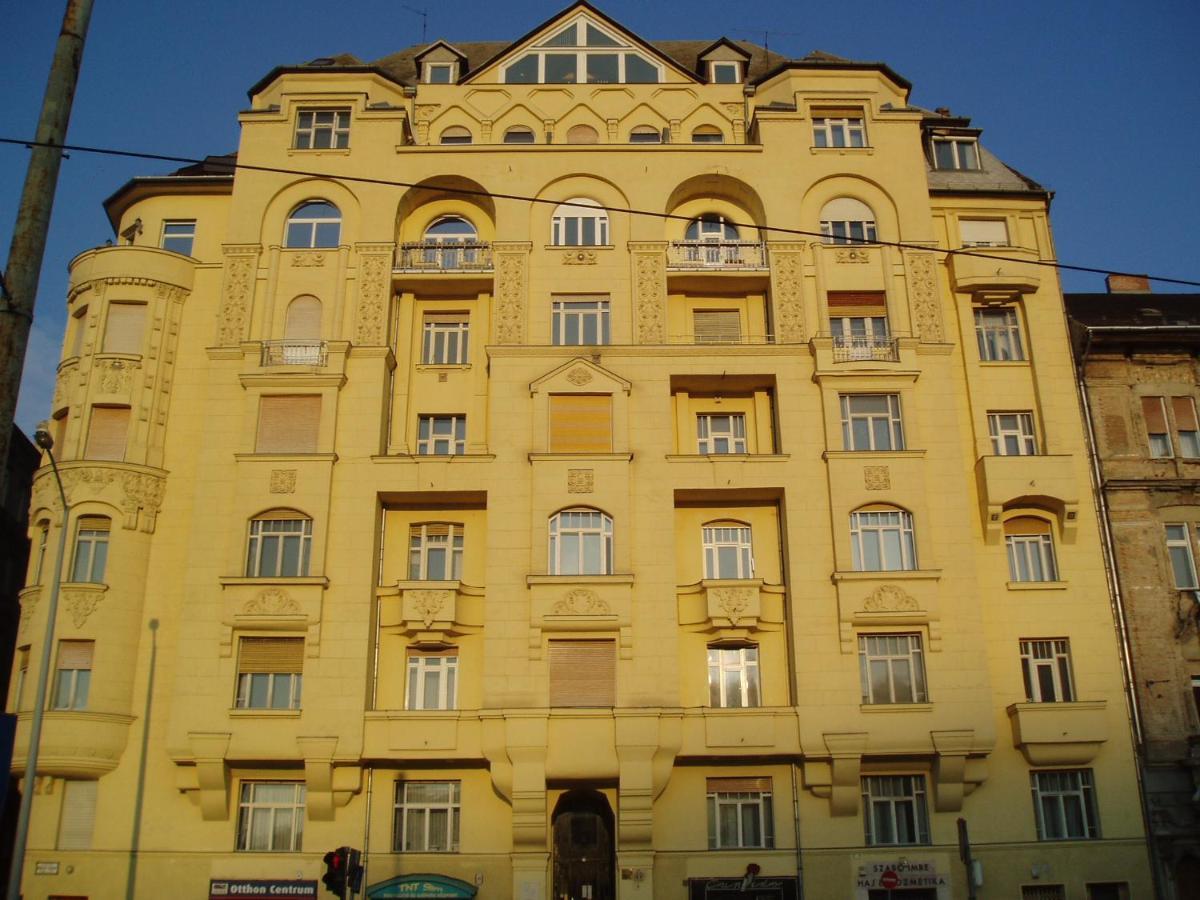Danube View Apartment Budapest Luaran gambar