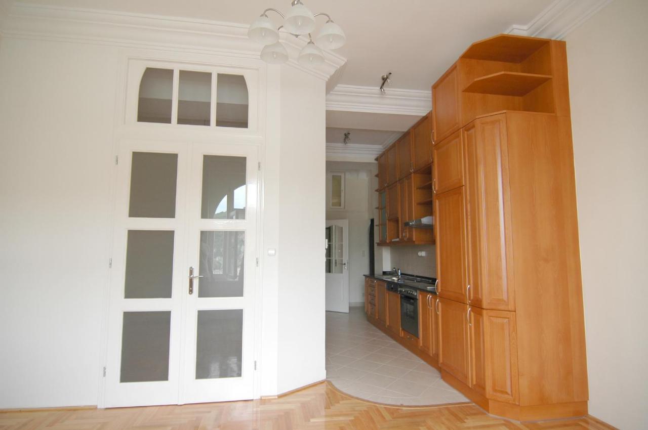 Danube View Apartment Budapest Luaran gambar